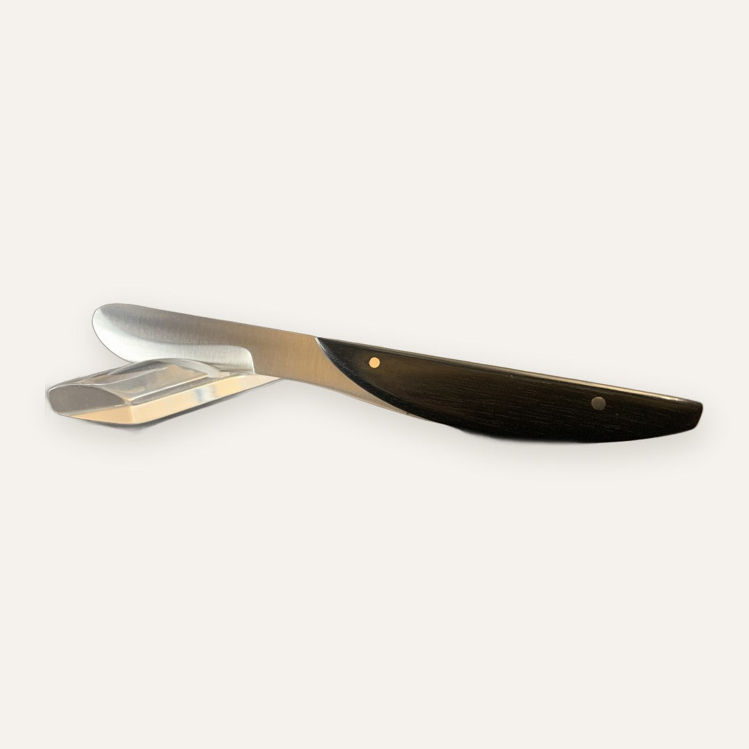 Couteau à beurre Neptunia, manche ébène, fabrication artisanale à Thiers