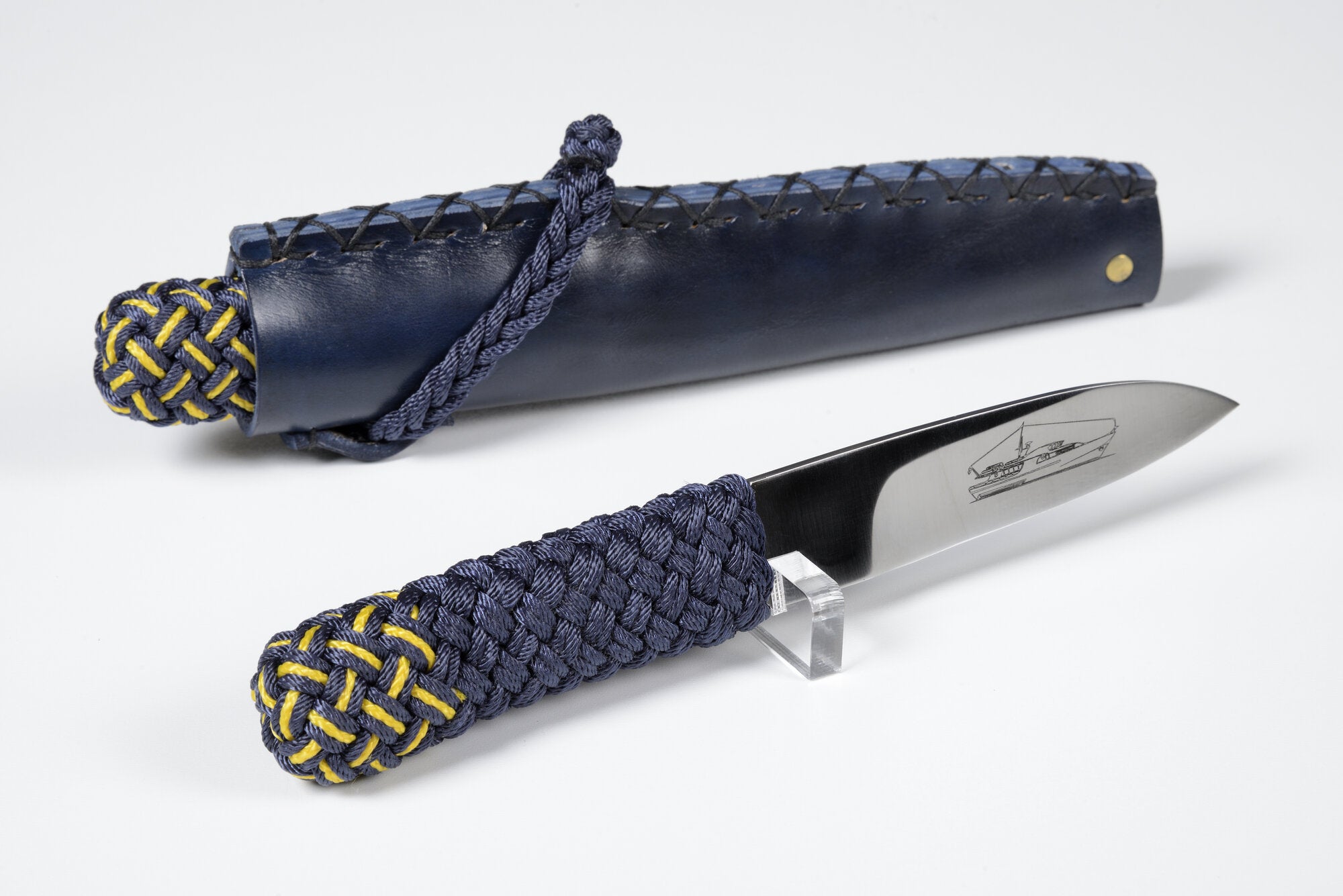 Gabier — tressage aux couleurs du Vespuchi, motor yacht Carlo Riva — Neptunia